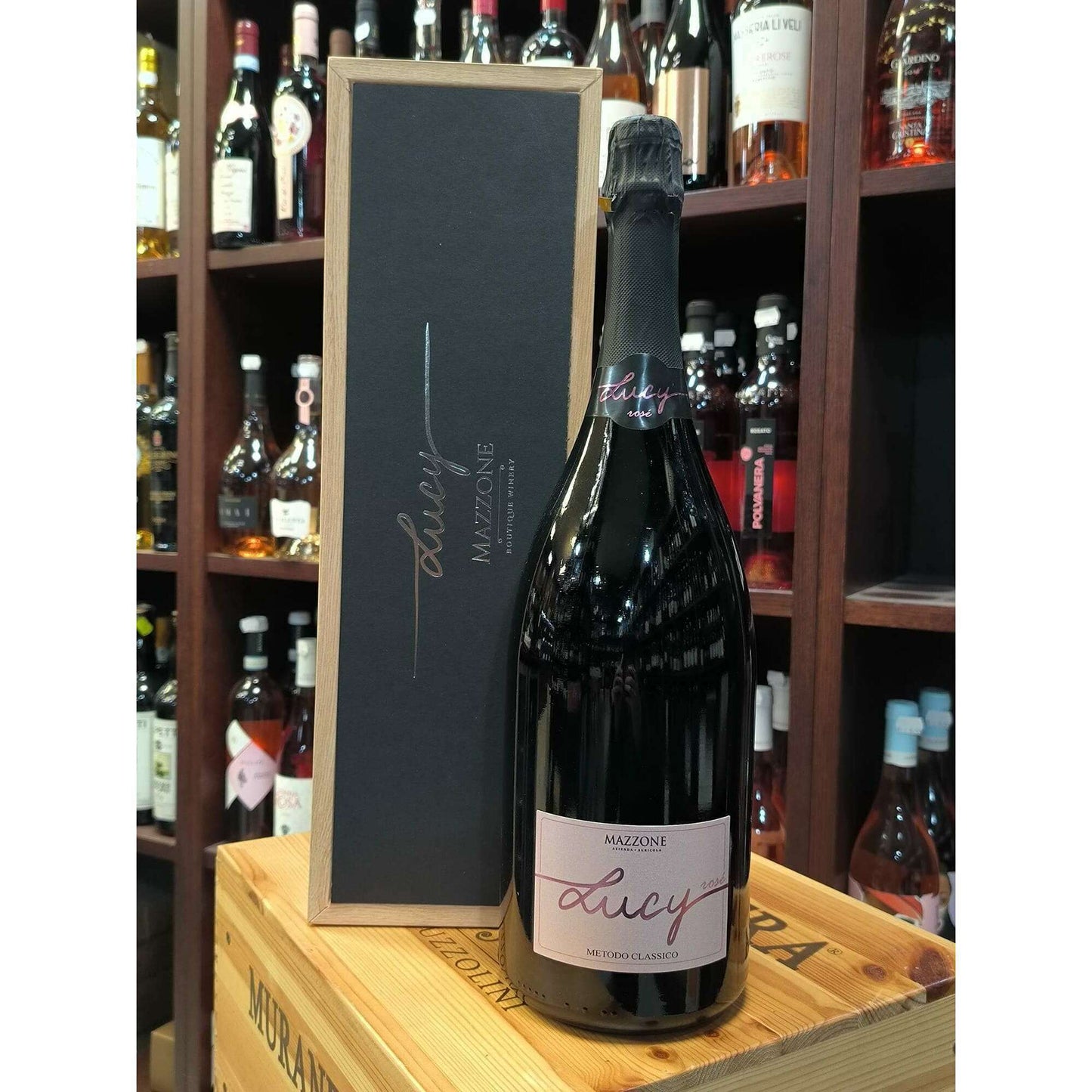 azienda-agricola-mazzone-lucy-rosè-bio-2020---magnum-15-litri-astuccioazienda-agricola-mazzonedrinkshopstorecom-34469789