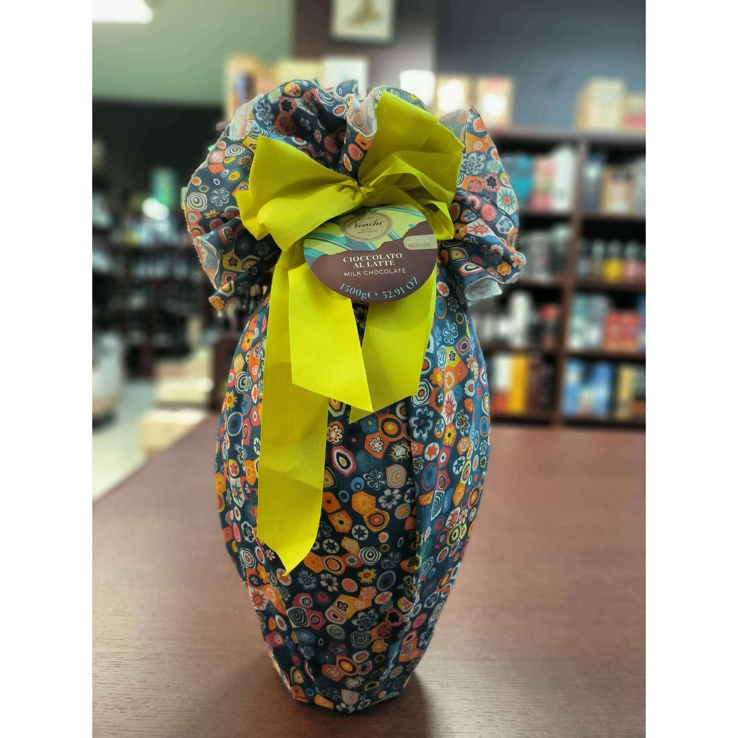 venchi-uovo-tovaglia-latte-1500-gvenchidrinkshopstorecom-34469881