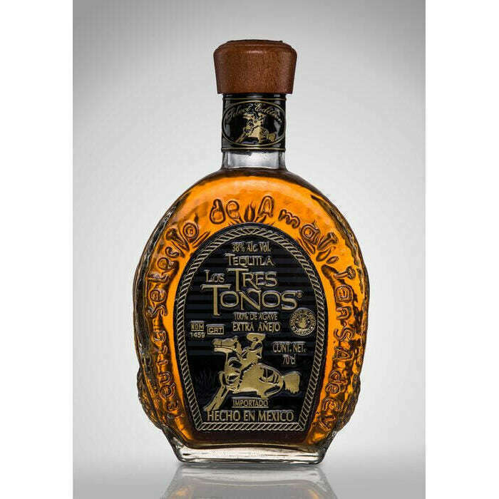 los-tres-toños-extra-anejo-70-cl-38-vollos-tres-tonosdrinkshopstorecom-33024389
