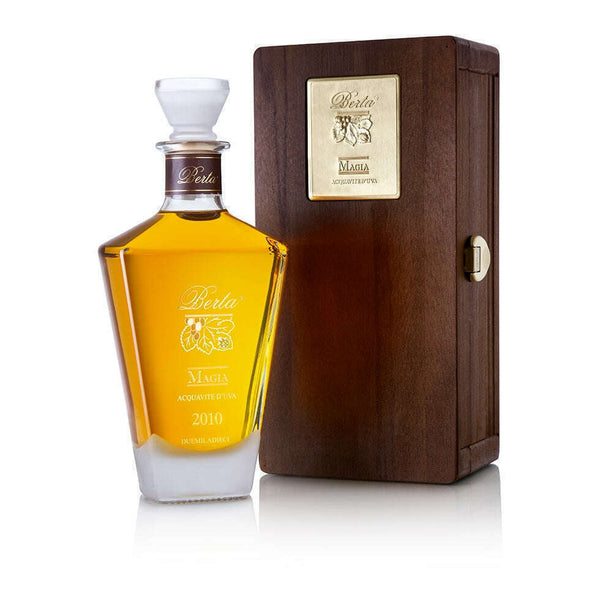 Berta Distilleria Grappa Invecchiata Magia 2011 (70CL, 43,0 % obj.)